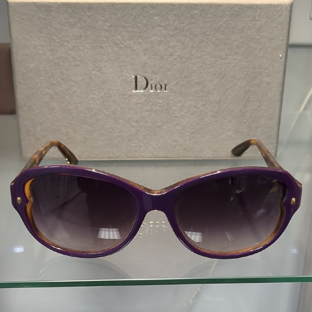 Dior Women's Sunglasses in Purple and Brown
